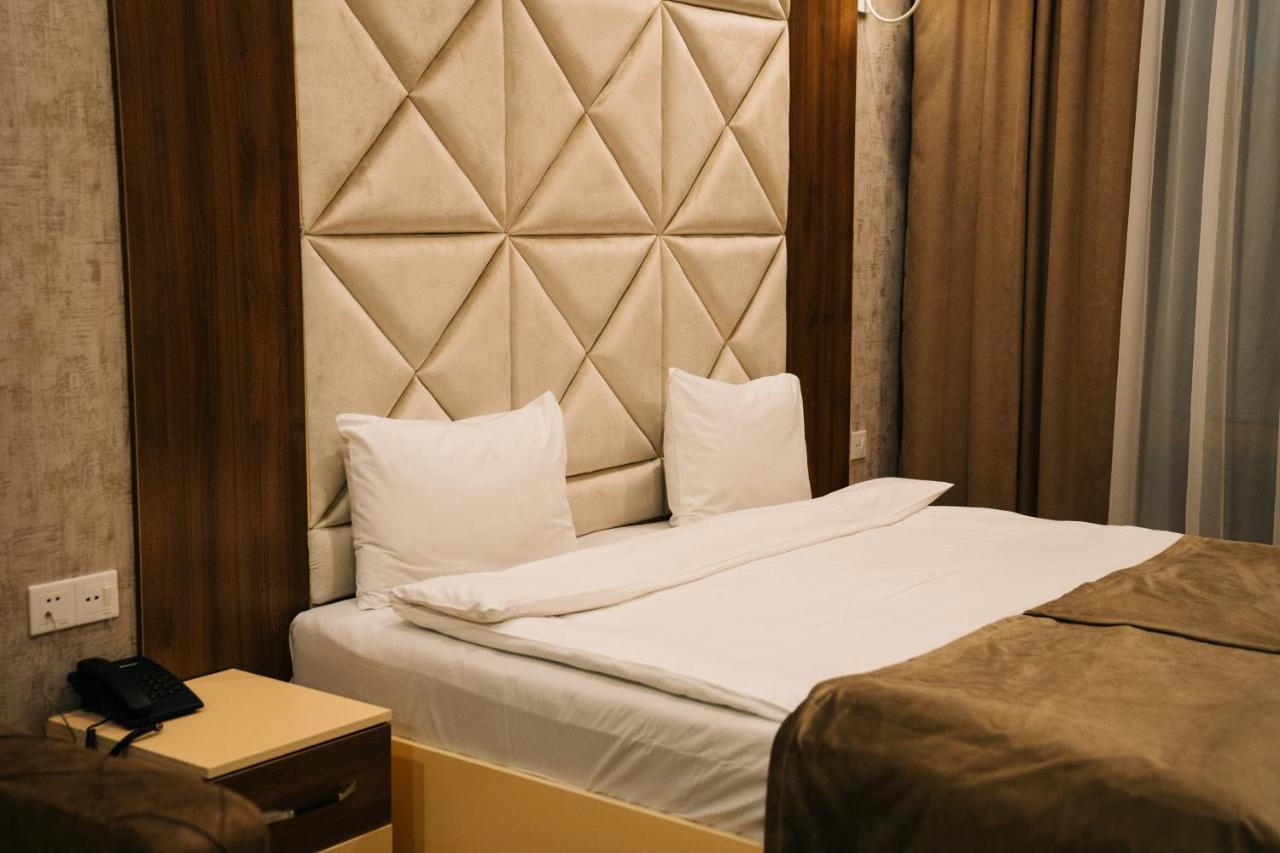 The Clocktower Hotel Baku Luaran gambar