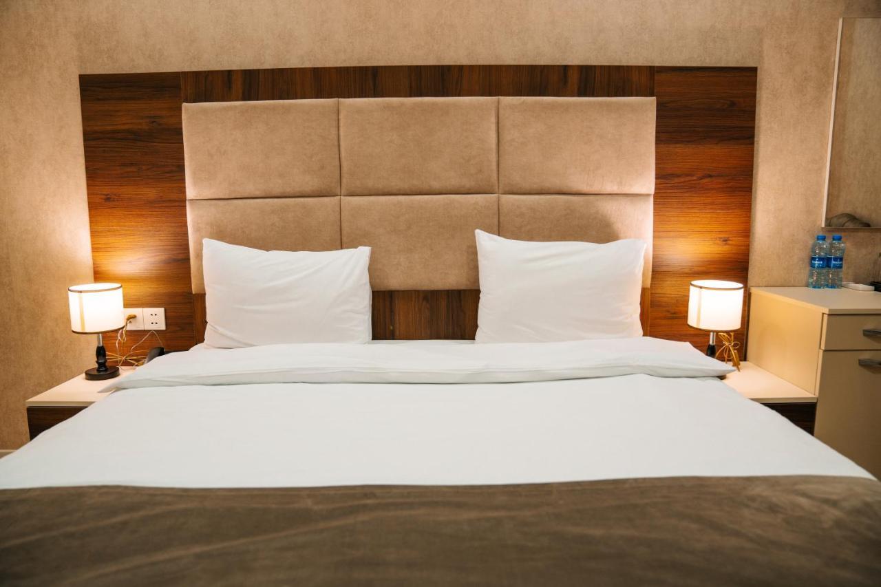 The Clocktower Hotel Baku Luaran gambar